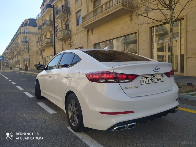 Hyundai Elantra 2018, 83,686 km - 2.0 л - Bakı