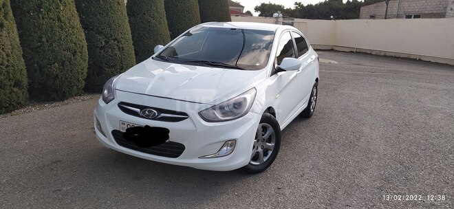 Hyundai Accent 2011, 313,000 km - 1.5 л - Bakı