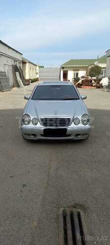 Mercedes E 240 2000, 300,003 km - 2.4 l - Bakı