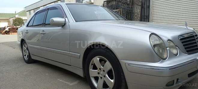 Mercedes E 240 2000, 300,003 km - 2.4 l - Bakı