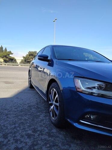 Volkswagen Jetta 2017, 100,245 km - 1.4 l - Bakı