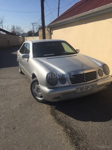 Mercedes E 220 1996, 801,000 km - 2.2 л - Ağcabədi