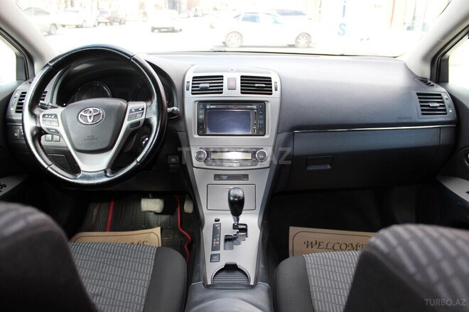 Toyota Avensis 2011, 165,200 km - 2.0 l - Bakı