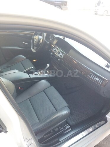 BMW 525 2008, 66,000 km - 2.5 l - Gəncə
