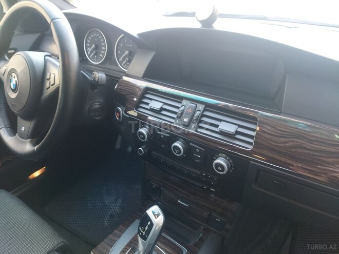 BMW 525 2008, 66,000 km - 2.5 l - Gəncə