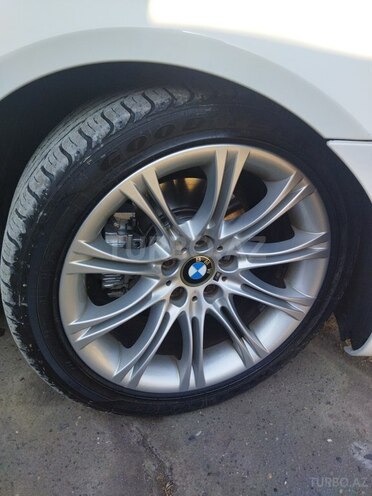 BMW 525 2008, 66,000 km - 2.5 l - Gəncə