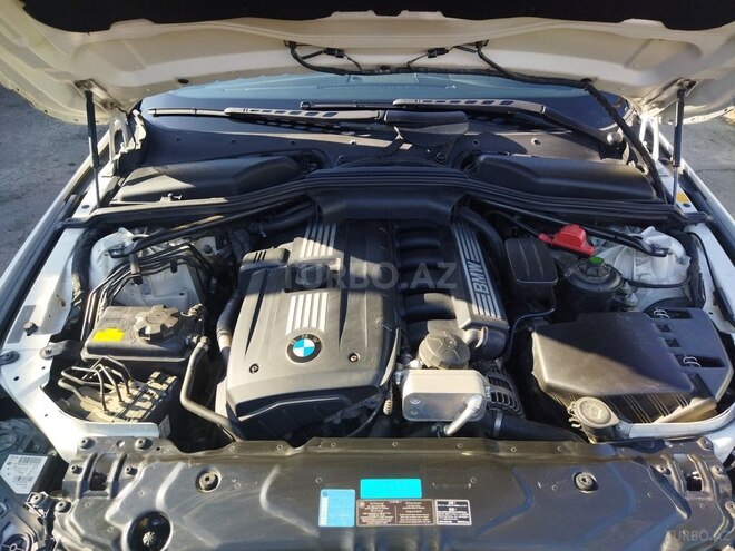 BMW 525 2008, 66,000 km - 2.5 l - Gəncə