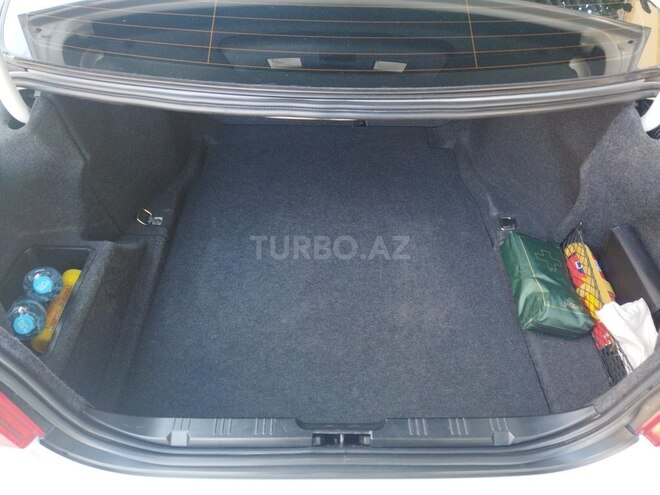 BMW 525 2008, 66,000 km - 2.5 l - Gəncə