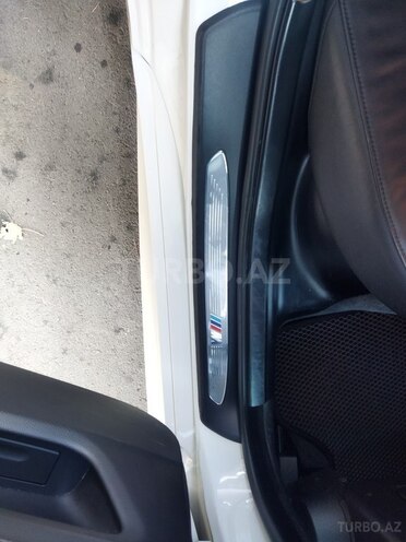 BMW 525 2008, 66,000 km - 2.5 l - Gəncə