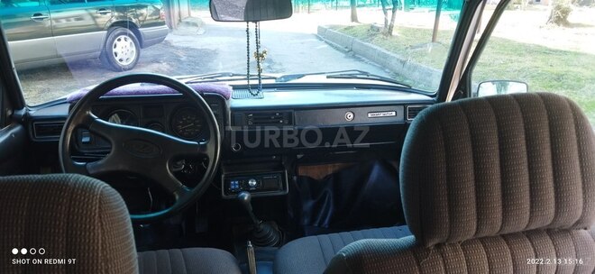 LADA (VAZ) 2105 1993, 84,000 km - 1.6 l - Zaqatala