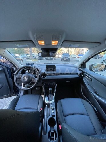 Toyota  2015, 111,500 km - 1.5 л - Bakı