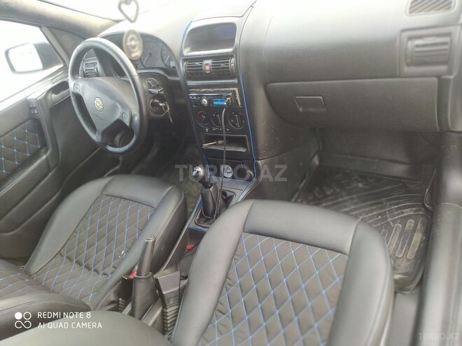 Opel Astra 1998, 250,000 km - 1.6 л - Bakı