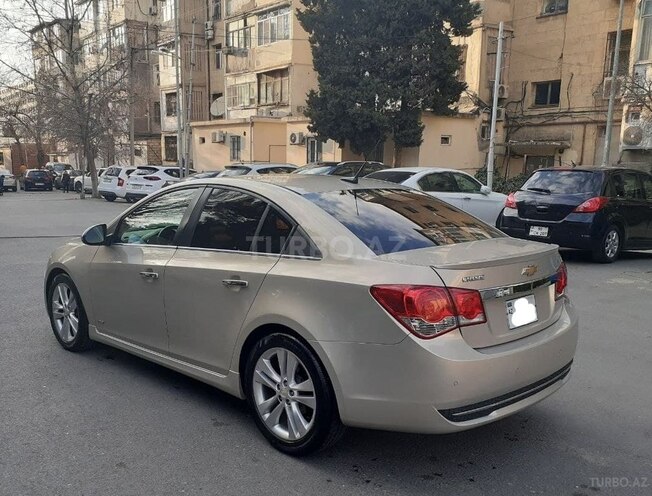 Chevrolet Cruze 2011, 245,000 km - 1.4 л - Bakı