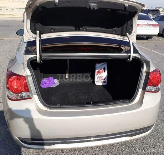 Chevrolet Cruze 2011, 245,000 km - 1.4 л - Bakı