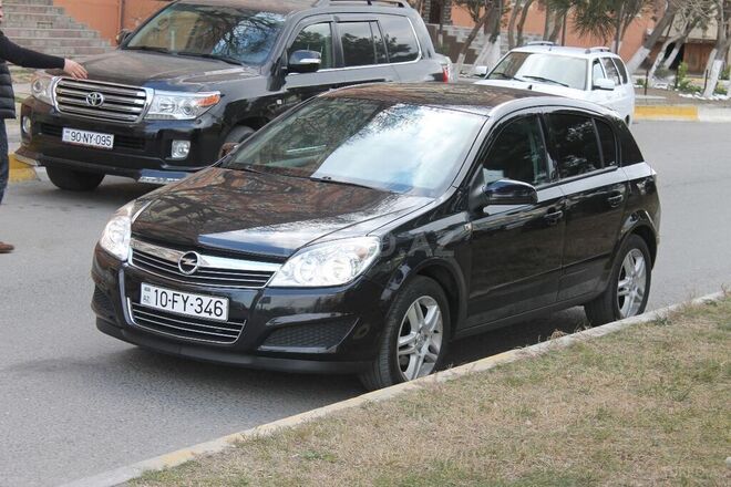 Opel Astra 2007, 173,200 km - 1.4 l - Sumqayıt