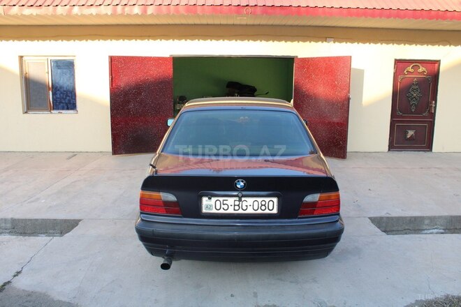BMW 318 1994, 335,415 km - 1.8 л - Ağstafa