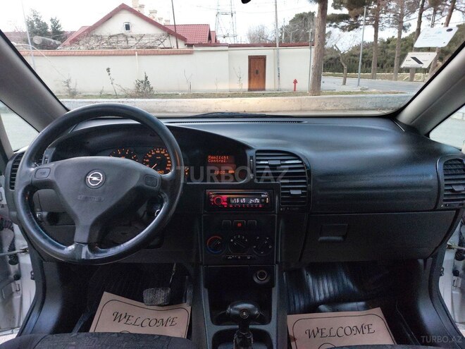 Opel Zafira 2000, 292,500 km - 1.8 l - Bakı