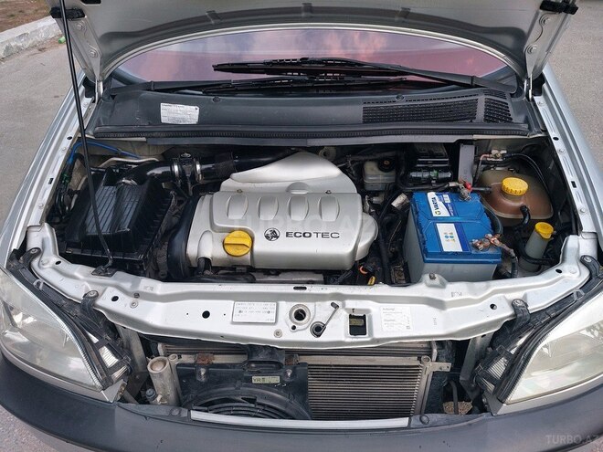 Opel Zafira 2000, 292,500 km - 1.8 l - Bakı