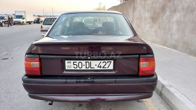 Opel Vectra 1994, 384,000 km - 1.7 l - Sumqayıt