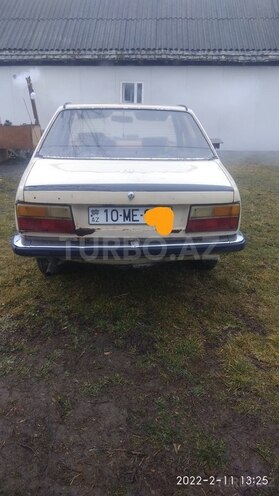 Renault  1979, 133,000 km - 1.8 л - Bakı