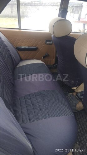 Renault  1979, 133,000 km - 1.8 л - Bakı