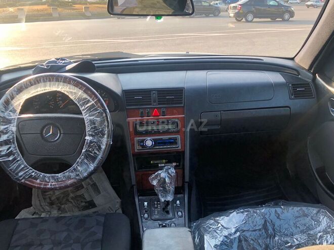 Mercedes C 200 1999, 234,000 km - 2.0 l - Bakı
