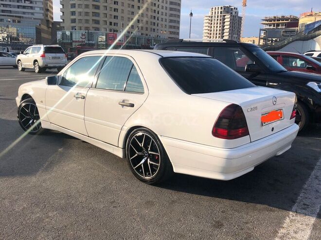 Mercedes C 200 1999, 234,000 km - 2.0 l - Bakı