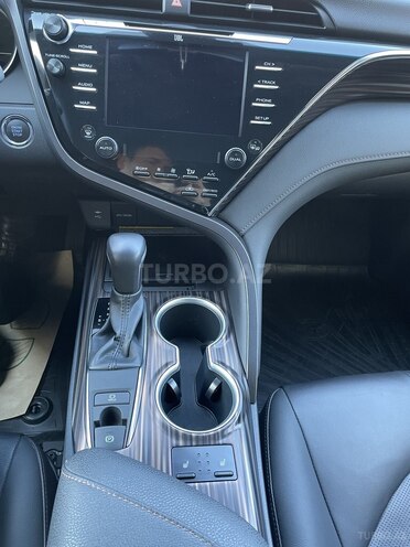 Toyota Camry 2020, 18,000 km - 2.5 l - Bakı