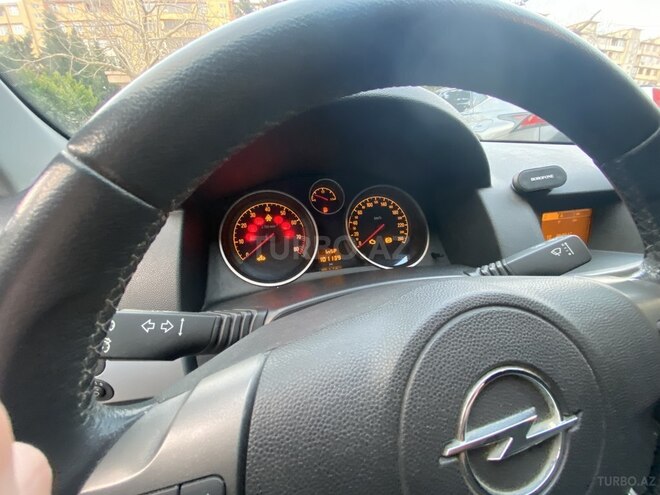 Opel Astra 2006, 101,000 km - 1.4 l - Bakı
