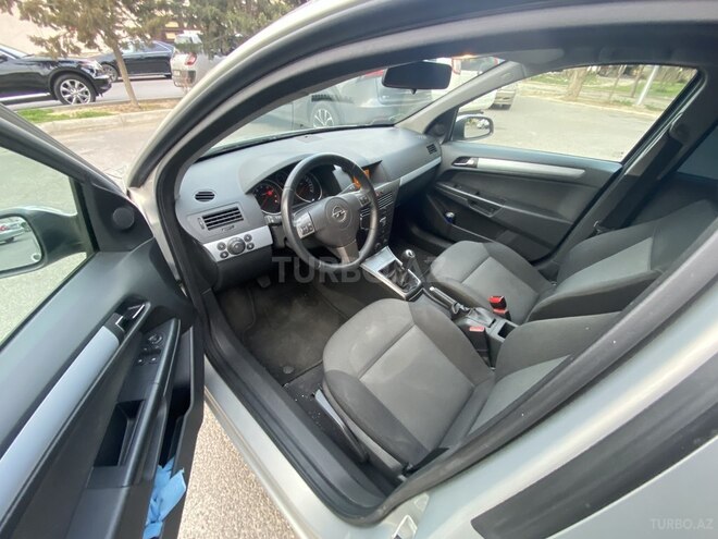 Opel Astra 2006, 101,000 km - 1.4 l - Bakı
