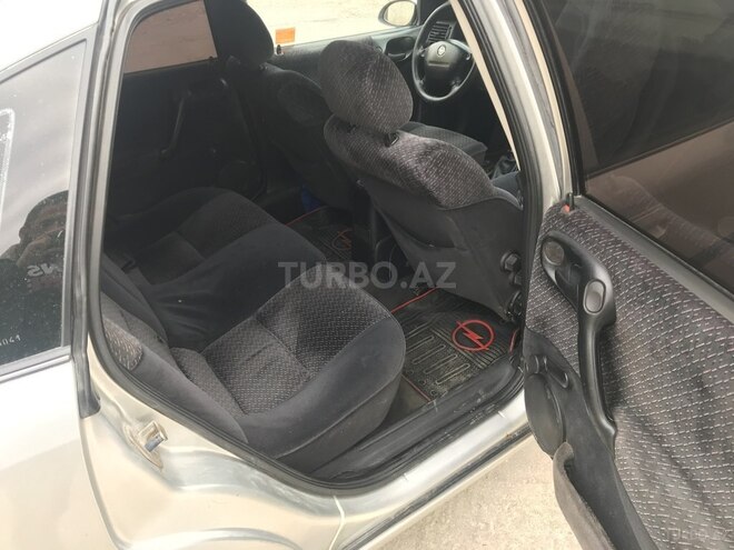 Opel Astra 1996, 181,818 km - 1.6 l - Sumqayıt