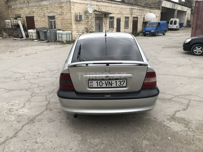 Opel Astra 1996, 181,818 km - 1.6 l - Sumqayıt