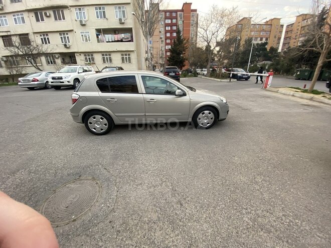 Opel Astra 2006, 101,000 km - 1.4 l - Bakı
