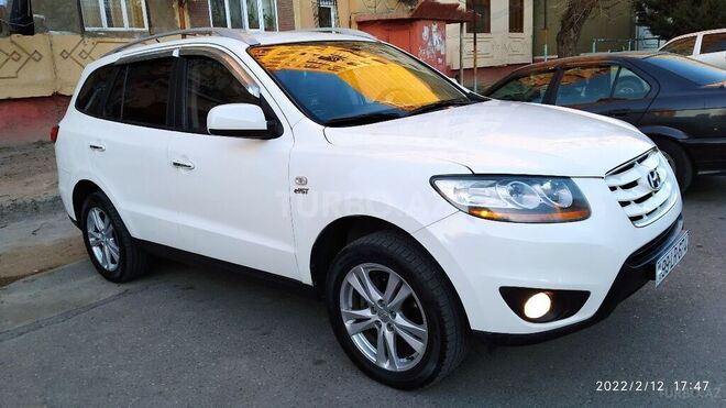 Hyundai Santa Fe 2009, 235,000 km - 2.0 l - Bakı
