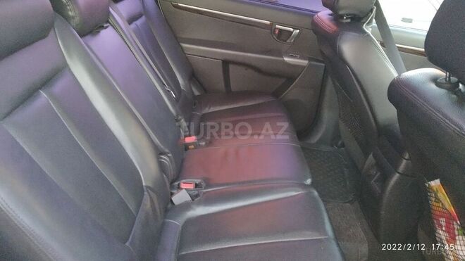Hyundai Santa Fe 2009, 235,000 km - 2.0 l - Bakı