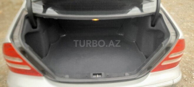 Mercedes C 180 2000, 333,869 km - 2.0 l - Bərdə
