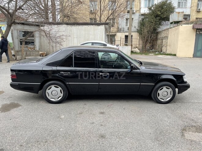 Mercedes E 250 1987, 254,180 km - 2.5 l - Bakı