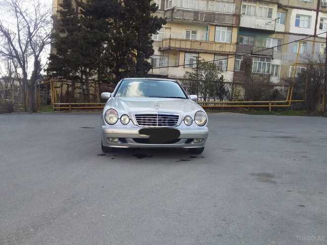 Mercedes E 220 2000, 433,000 km - 2.2 l - Bakı