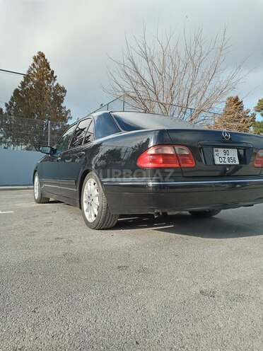 Mercedes E 280 2000, 315,414 km - 2.8 l - Şamaxı