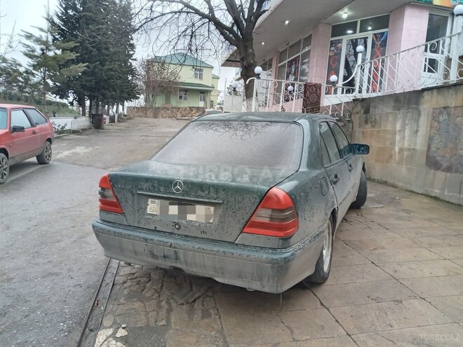 Mercedes C 180 1995, 207,253 km - 1.8 л - Quba