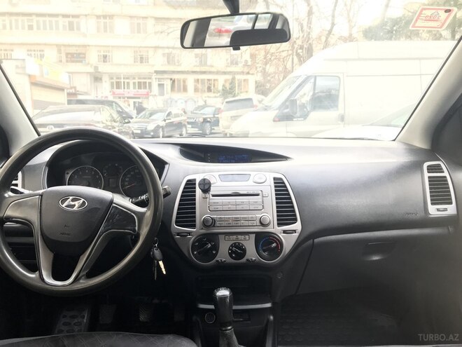 Hyundai i20 2011, 230,000 km - 1.4 l - Bakı