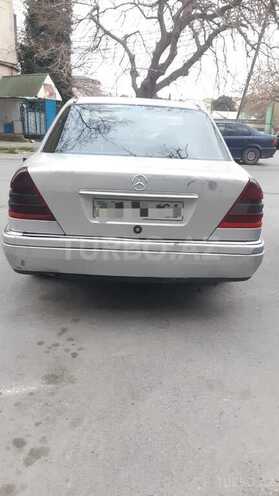 Mercedes C 250 1995, 232,125 km - 2.5 l - Bakı