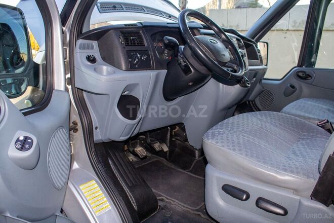 Ford Transit 2010, 154,000 km - 2.2 л - Bakı