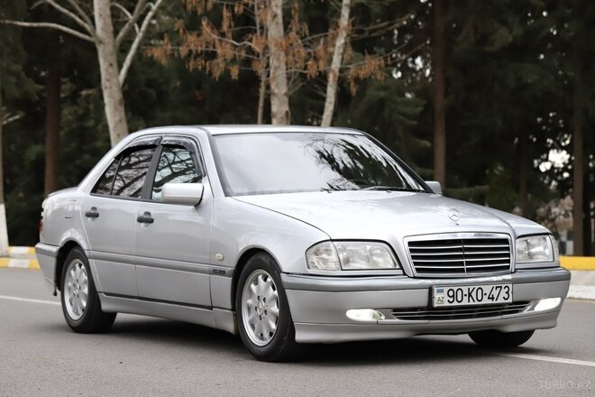 Mercedes C 220 1999, 478,241 km - 2.2 l - Sumqayıt