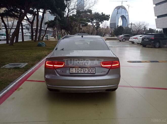 Audi A8 2012, 161,000 km - 4.2 l - Bakı