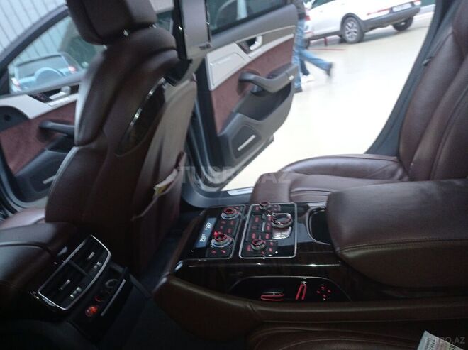 Audi A8 2012, 161,000 km - 4.2 l - Bakı