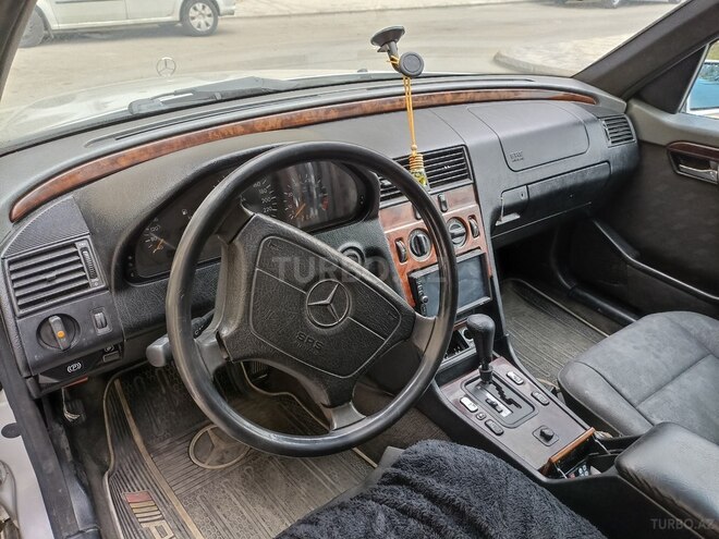 Mercedes C 180 1996, 300,000 km - 1.8 l - Bakı
