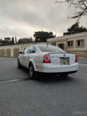 Volkswagen Passat 2004, 356,000 km - 1.8 l - Bakı
