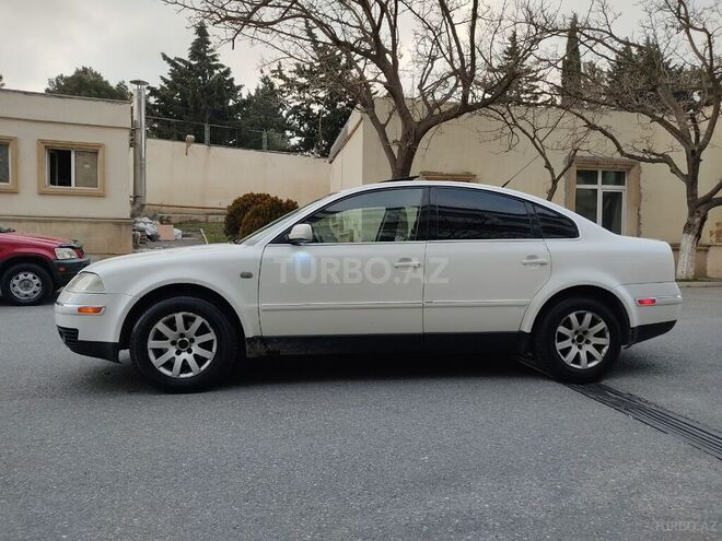Volkswagen Passat 2004, 356,000 km - 1.8 l - Bakı