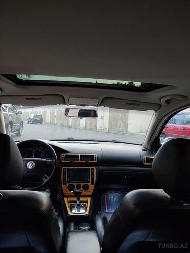 Volkswagen Passat 2004, 356,000 km - 1.8 l - Bakı